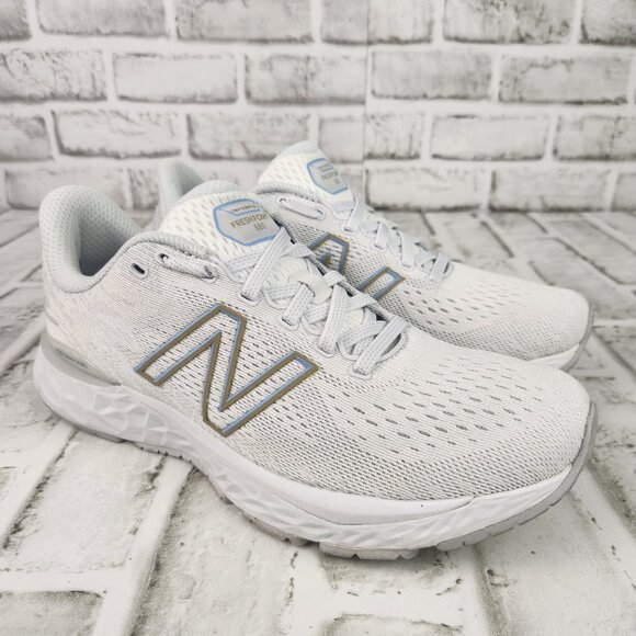 New Balance Fresh Foam 880 v11 Women Sz 9 B White Running Athletic Shoe W880A11 - Picture 1 of 11